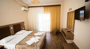 Hotel Maria - Image 2