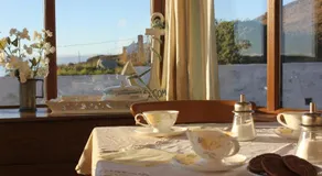 Clifden Bay Lodge - Image 5