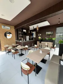 Sweet Home Hotel and Apartments - Image 2