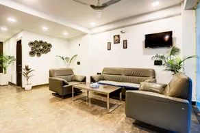 Super Townhouse Sector 52 Near Artemis Hospital - Image 4