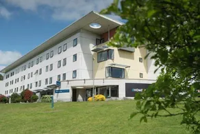 Broadview Hotel - Image 5