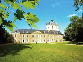 Castle Apartment near Breton - Image 1