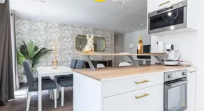 CASA REINE JEANNE- ideal groups & family -CENTRAL near train station - PARKING - New&CONFORT-AC - Image 5
