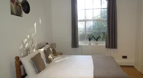 4 Bedroom flat Near Primrose Hill - Image 2