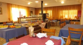 Hotel La Vela - Image 2