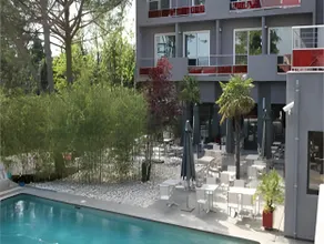 Le Safari Hotel Restaurant - Image 5