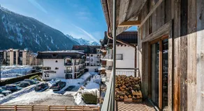 Le Globe Argentière Chamonix - by EMERALD STAY - Image 5