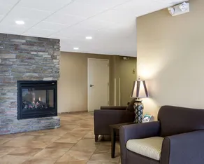 MainStay Suites Bismarck - Image 5