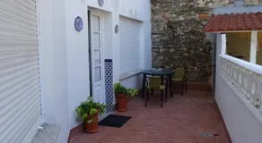 Piso en centro urbano de Puentedeume con terraza - Image 3
