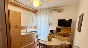 Appartamenti Residence Foscolo for Family - Image 2