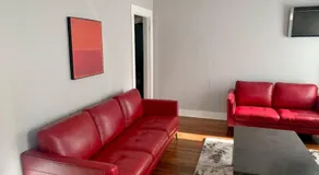 Spanish Town / Downtown Apartment - Image 3