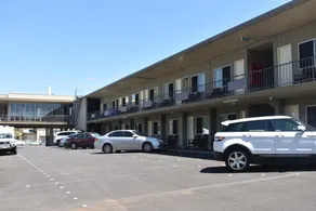 Karinga Motel, SureStay Collection by Best Western - Image 4