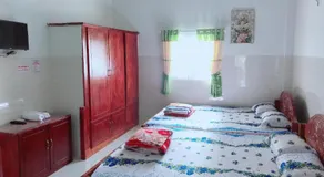Nhà Nghỉ 79 - Image 5