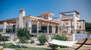 Eagles Cliff Villa - Image 4