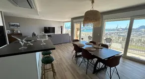 Apartamento Moderno y Amplio con Vistas a La Bahía - Image 3