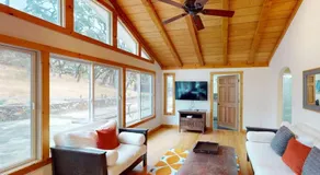 Warm Springs Paradise - Image 2