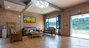 Leisurely River View Inn - Three Gorges Branch - Image 4