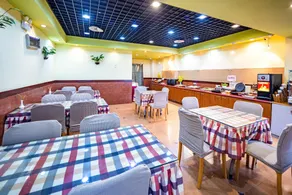 Home Inn Chongqing North Railway Station Longtou Temple - Image 4