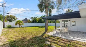 Palms Retreat in Central Largo - mins to the Sand! - Image 3