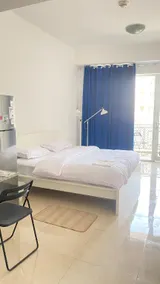 ENTIRE STUDIO IN CENTRAL LOCATION - Image 2