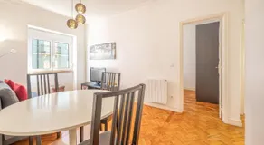 GuestReady - Lisbon's Charme Rouge - Image 4