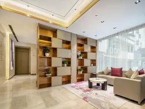 Lavande Hotel (Zhaotong Wuyue Plaza) - Image 2