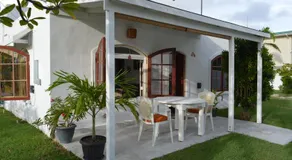 Frangipani Apartment - Image 3