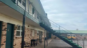 Cherokee Inn - Image 5