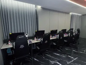 0319 Esports Hotel (Hengrun Plaza Branch) - Image 4