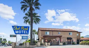 Oak Park Motel - Image 5