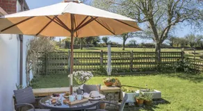 Roseland Cottage - Image 4