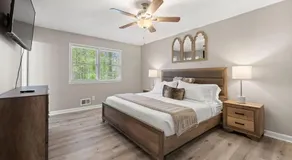 Beautiful Newly-Renovated Home in Indian Hills - Image 2