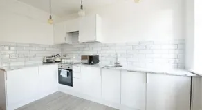 Calverley Place -Long Stay Offer - Image 4