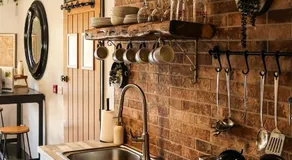 Greenvale Cabins - Image 5