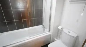 Fabulous Apartment Near Central London - Image 4