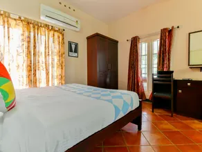 OYO Home 22264 Comfort 1 B R Thevara - Image 4