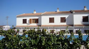 Apartamentos La Cova 3000 - Image 4