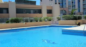 RDC avec piscine, climatisation et garage - Image 3