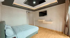 Rodeo Inn - Image 4