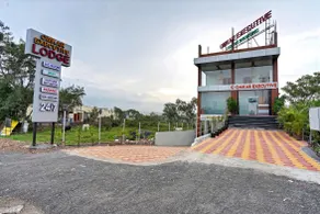 OMKAR EXECUTIVE NAGAR ROAD - Image 4