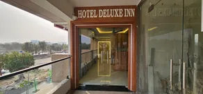 Hotel Deluxe Inn - Image 4