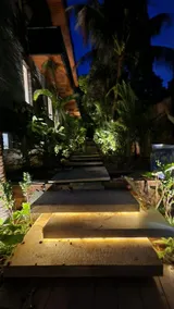 Luxury 6 Bedroom Villa- Pool &Valley View Bathtubs - Image 2