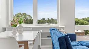 Cozy Studio Escape Near Downtown Minneapolis - Image 5