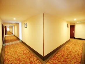 GreenTree Inn Shanghai Pudong Airport Middle HuanQing Road Express Hotel - Image 5