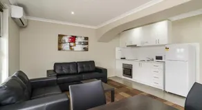 Parkville Place Serviced Apartments - Image 2