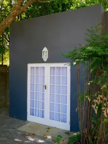 The Garden Shed Guest House - Image 2