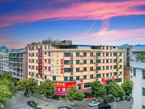 Huatian Hotel - Image 4