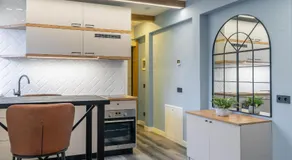 Colorful Apartments B - Image 3