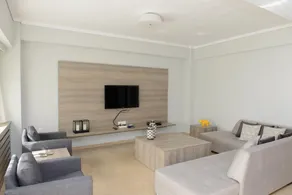Grey Suite Filoxenia - Image 2