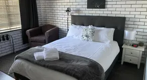 Kings Avenue Motel - Image 3